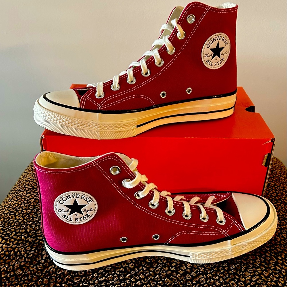 RARE Chuck 70 Midnight Hibiscus Unisex Women’s 10.5, Men’s 8.5